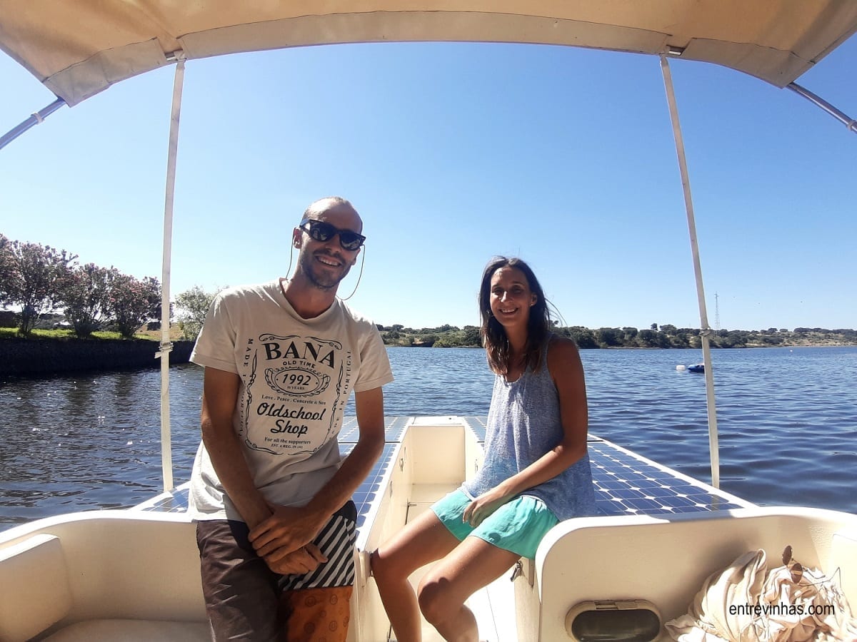 Passeio de barco Avis